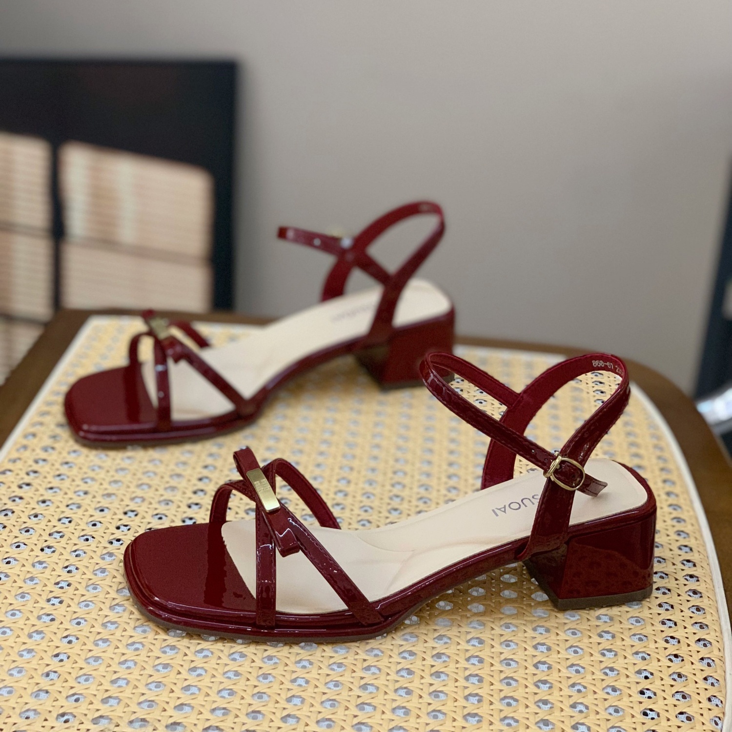 Chunky-Heeled Thick-Soled Square-Toe Sandals for Women, Open-Toe One-Strap Buckle with Bowknot, Versatile Summer Style 2025