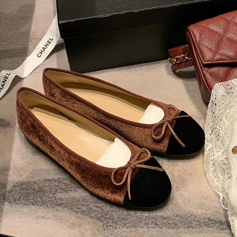 Classic Round Toe Bow Ballet Flats - Genuine Leather Spring 2025 French Chic Women's Shoes for Effortless Style