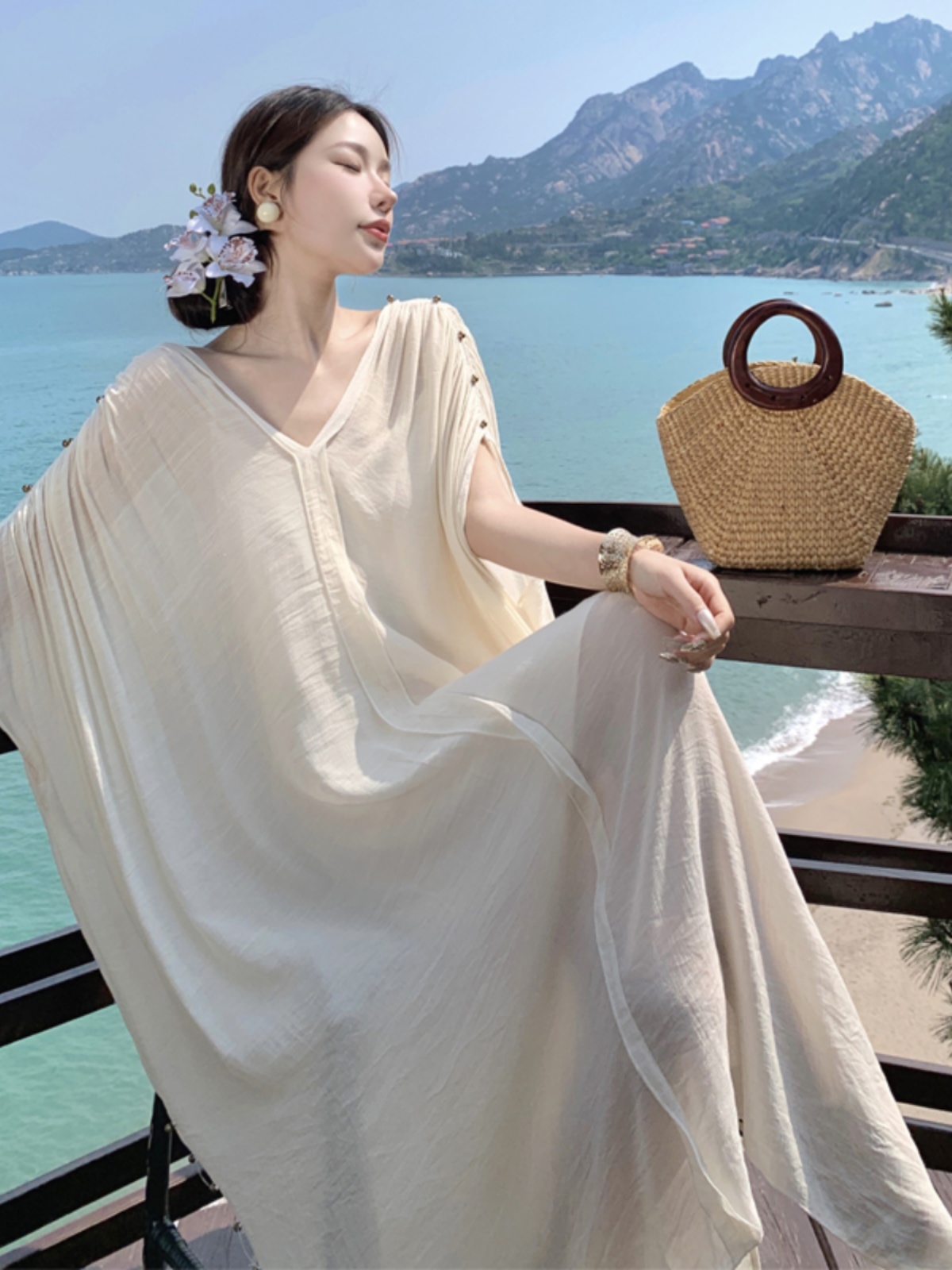 Classical Greek Beach Dress Set - Seaside Vacation Skirt for Fairy Style in Beautiful Sanya, Perfect for Summer 2023 Classical Greek Beach Dress Set - Seaside Vacation Skirt for Fairy Style in Beautiful Sanya, Perfect for Summer 2023