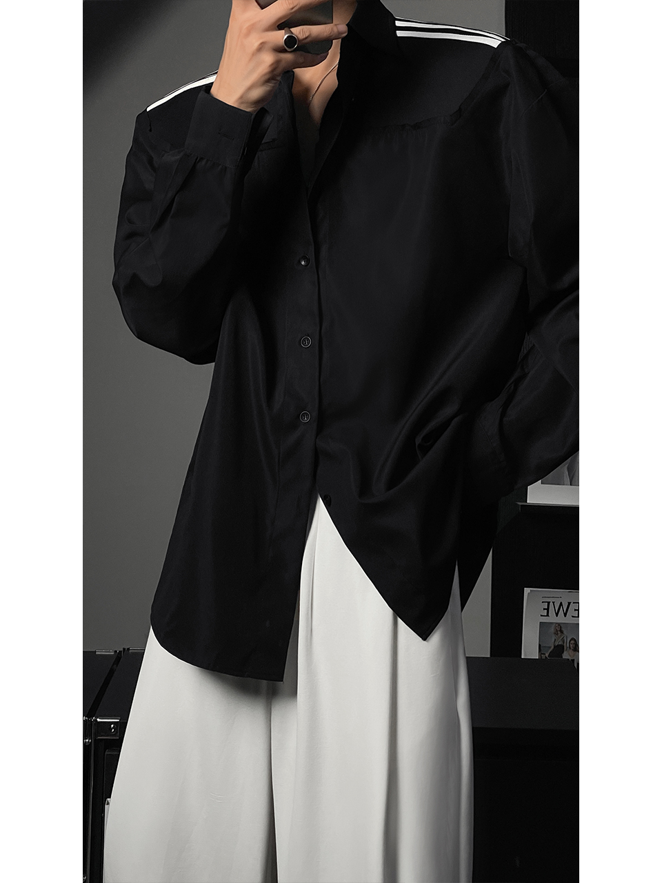 Color Block Loose Shirt with Shoulder Line Design - Trendy High-End Minimalist Style for Spring Summer Fashion