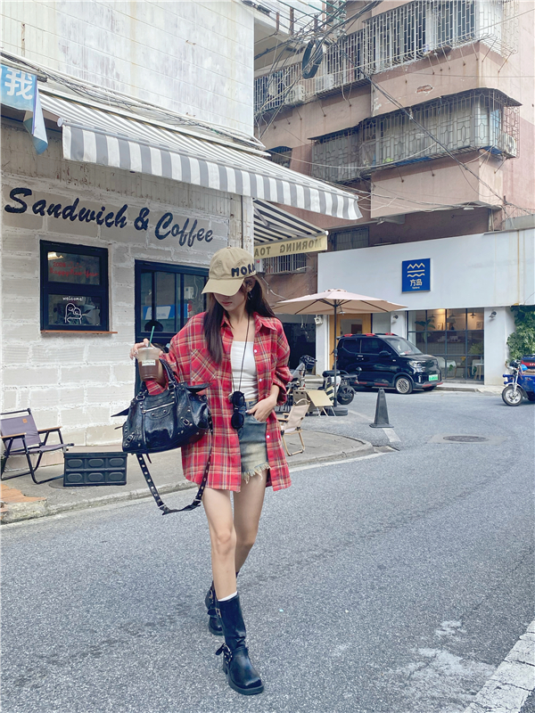 Color-Block Plaid Shirt Jacket - ITZY Inspired Jazz Hip-Hop Street Dance Top with Retro Vibe for Girls Color-Block Plaid Shirt Jacket - ITZY Inspired Jazz Hip-Hop Street Dance Top with Retro Vibe for Girls