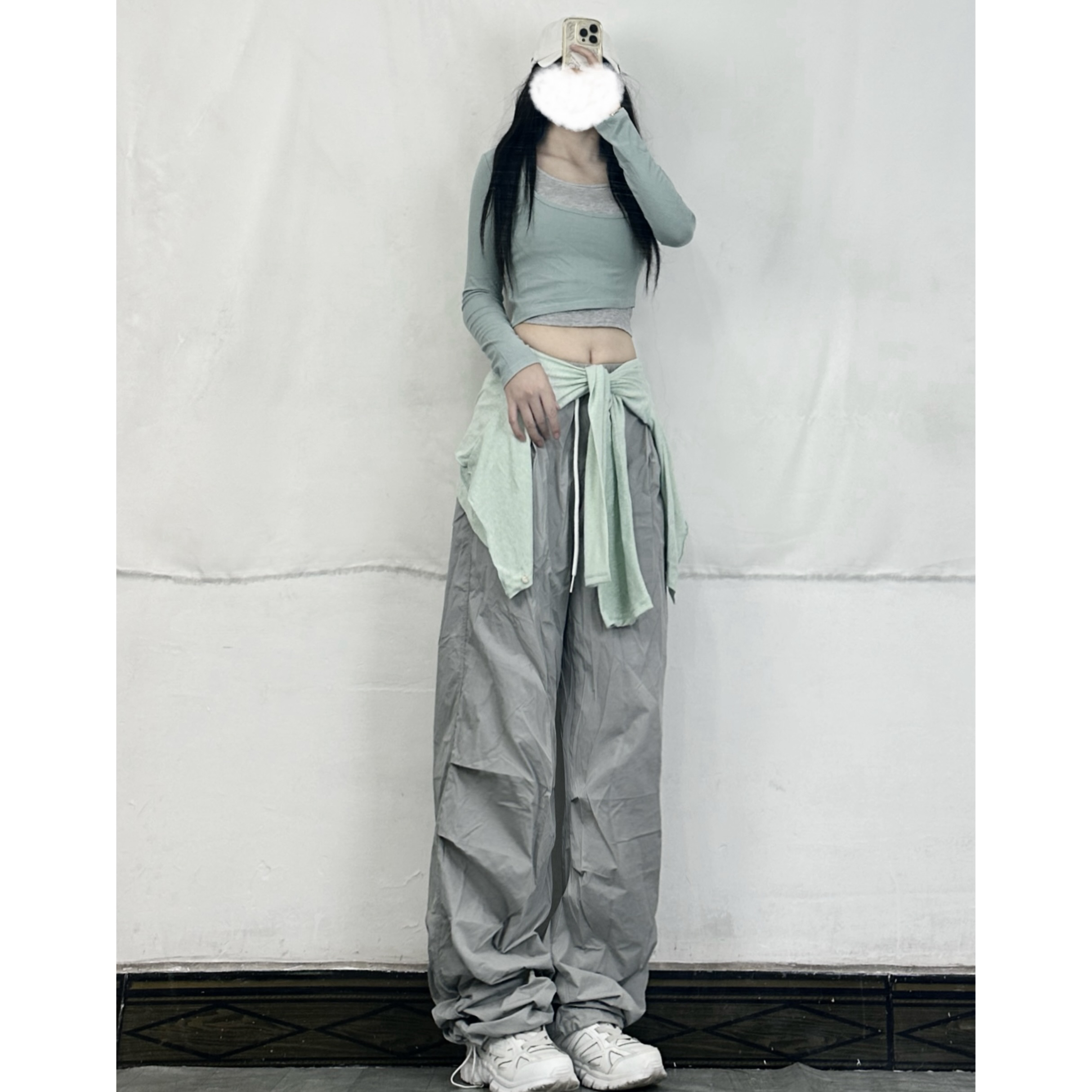 Color-Blocking Faux Two-Piece Slim Fit Jazz Dance T-Shirt for Women - Trendy Short Sleeve Practice Top Color-Blocking Faux Two-Piece Slim Fit Jazz Dance T-Shirt for Women - Trendy Short Sleeve Practice Top