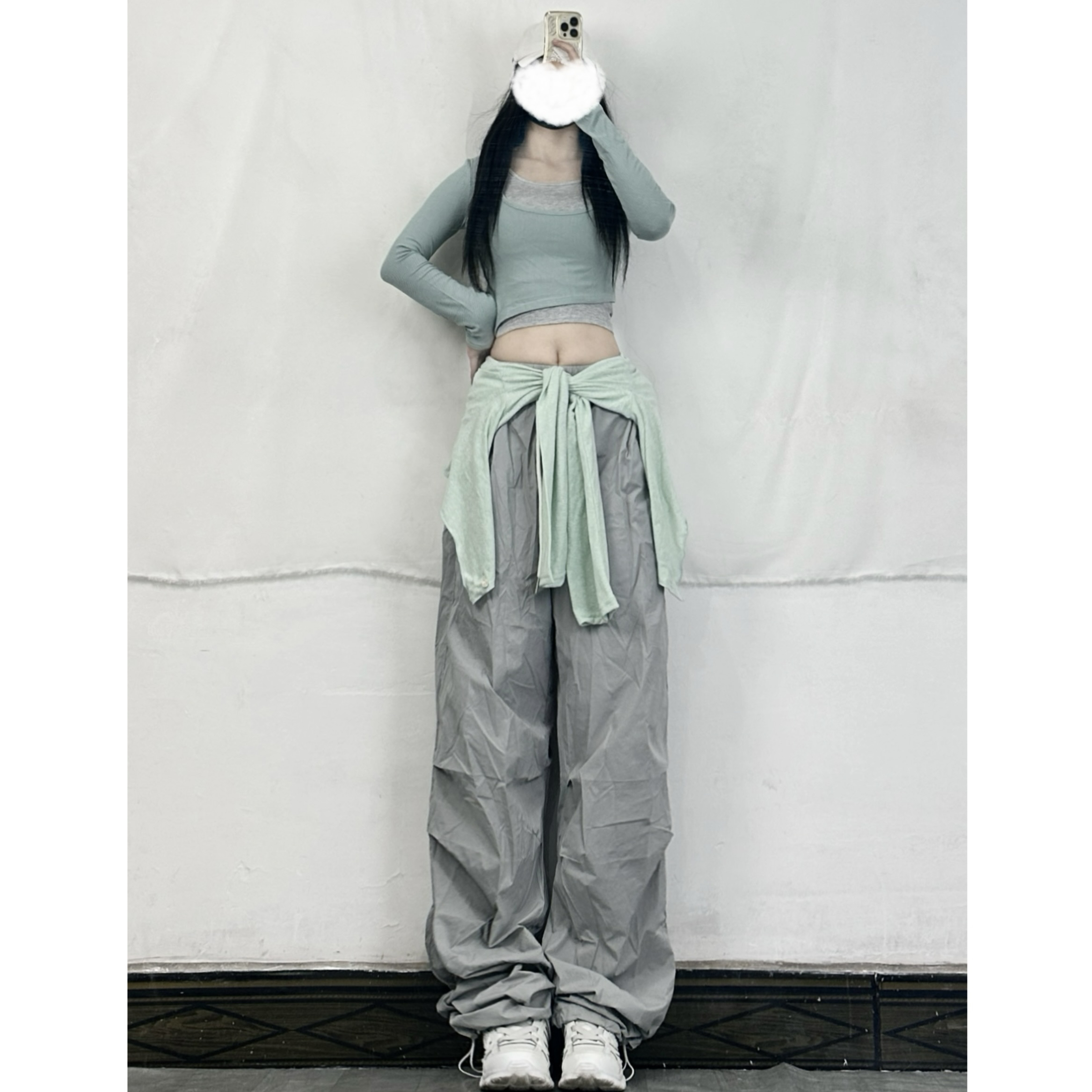 Color-Blocking Faux Two-Piece Slim Fit Jazz Dance T-Shirt for Women - Trendy Short Sleeve Practice Top