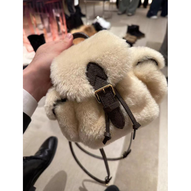 Color-Blocking Furry Backpack for Women, Plush Ins Style Bag for Class and Commuting, Trendy 2025 Model