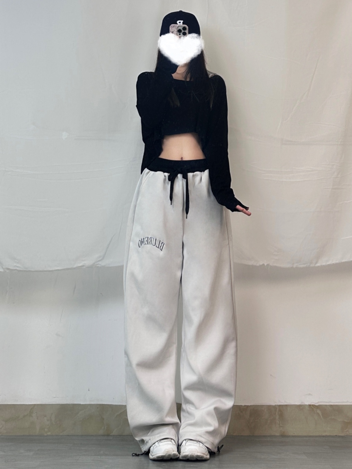 Color-Blocking Spliced Draped Straight-Leg Sweatpants for Women - Loose American Hip-Hop Street Dance Casual Wide-Leg Sports Pants Color-Blocking Spliced Draped Straight-Leg Sweatpants for Women - Loose American Hip-Hop Street Dance Casual Wide-Leg Sports Pants