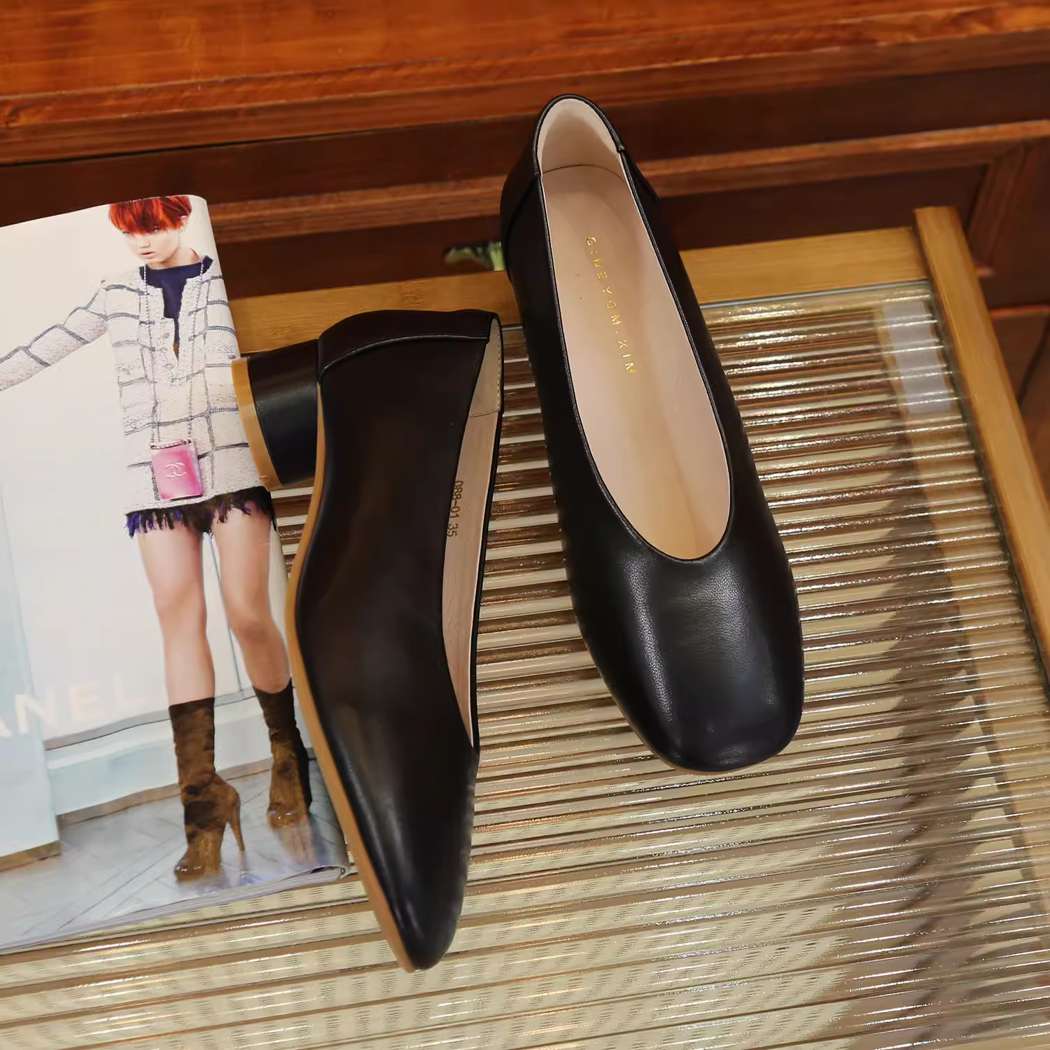 Comfortable 3.5cm Low Chunky Heel Round Toe Genuine Leather Women’s Single Shoes in Soft French Sheepskin - Spring 2025 Fashion Comfortable 3.5cm Low Chunky Heel Round Toe Genuine Leather Women’s Single Shoes in Soft French Sheepskin - Spring 2025 Fashion