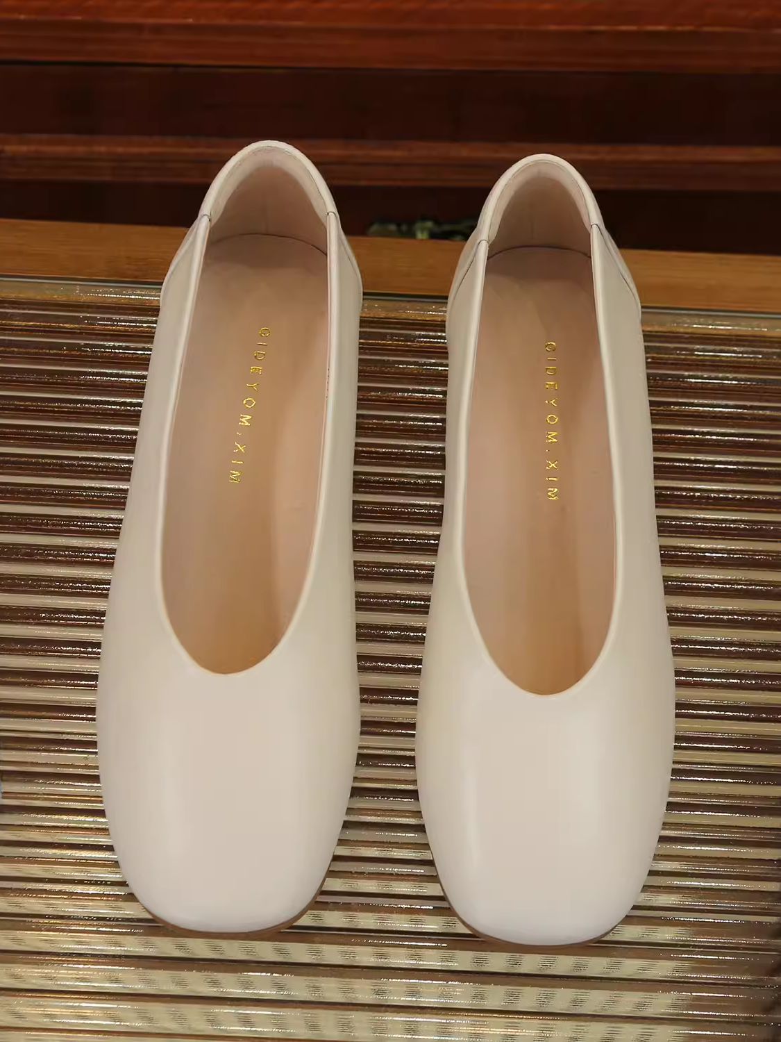 Comfortable 3.5cm Low Chunky Heel Round Toe Genuine Leather Women’s Single Shoes in Soft French Sheepskin - Spring 2025 Fashion Comfortable 3.5cm Low Chunky Heel Round Toe Genuine Leather Women’s Single Shoes in Soft French Sheepskin - Spring 2025 Fashion