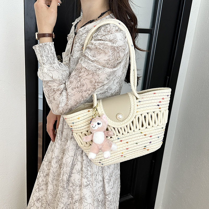 Countryside Pearl Button Woven Handbag - 2025 Seaside Vacation Shoulder Bag, Forest Style Vegetable Basket Tote Countryside Pearl Button Woven Handbag - 2025 Seaside Vacation Shoulder Bag, Forest Style Vegetable Basket Tote