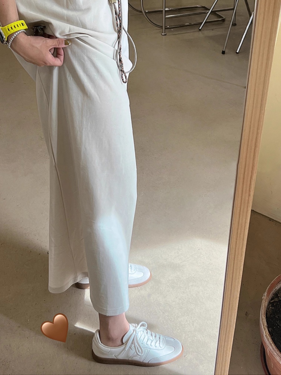 Cowhide Silver Training Shoes for Women - Classic Spring/Summer Casual Sneakers, Trendy Little White Shoes, Internet Celebrity Style Cowhide Silver Training Shoes for Women - Classic Spring/Summer Casual Sneakers, Trendy Little White Shoes, Internet Celebrity Style