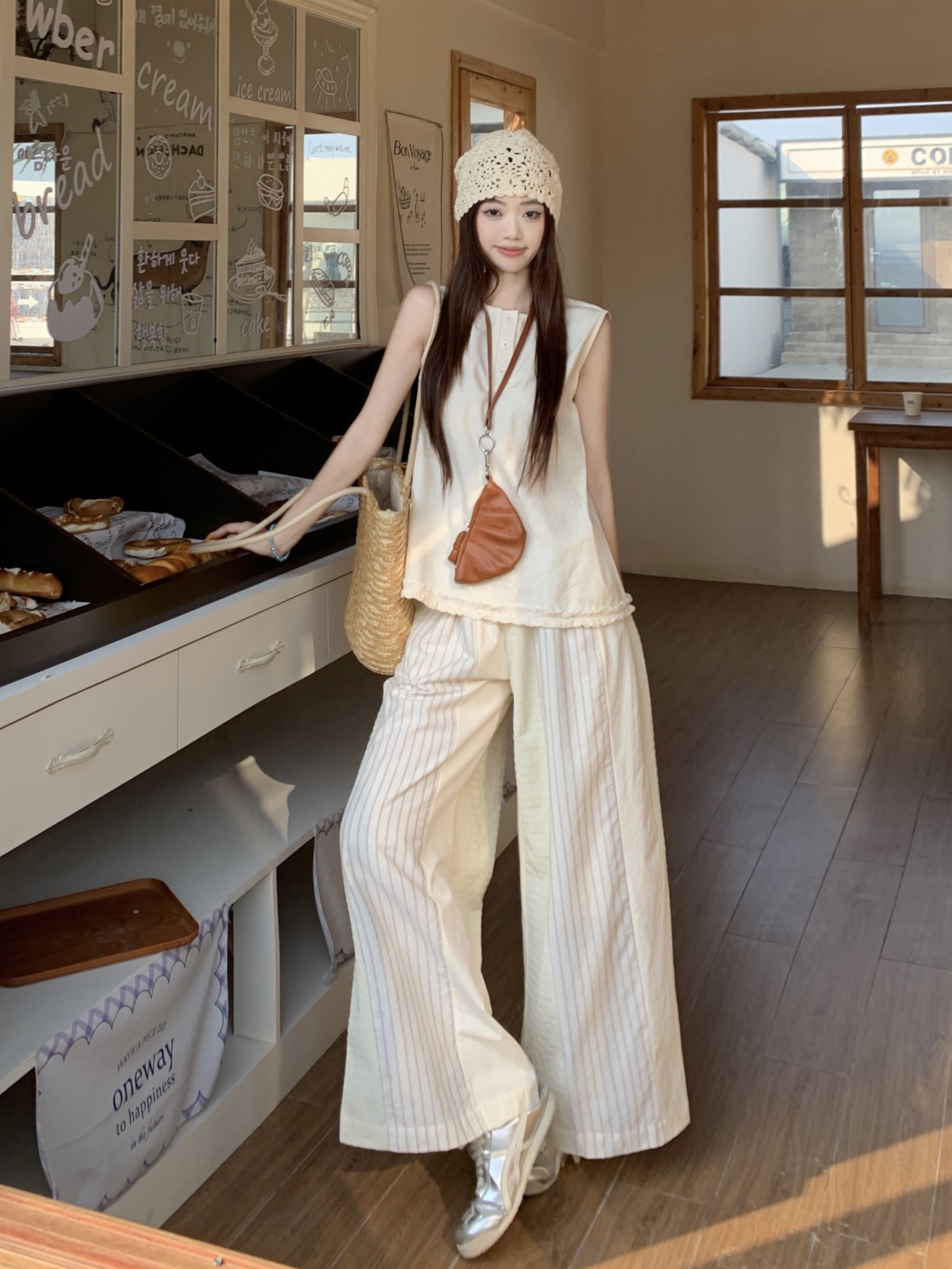 Cream Cotton Lace Trim Sleeveless Top with Plaid Pants - Stylish Early Summer Vacation Outfit for Women