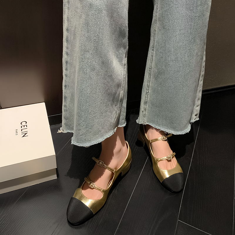 Crimson Red Vintage Chunky Heel Mary Jane Shoes with Water Diamonds, Round Toe, Shallow Mouth, and Small Chanel Style for Women Crimson Red Vintage Chunky Heel Mary Jane Shoes with Water Diamonds, Round Toe, Shallow Mouth, and Small Chanel Style for Women