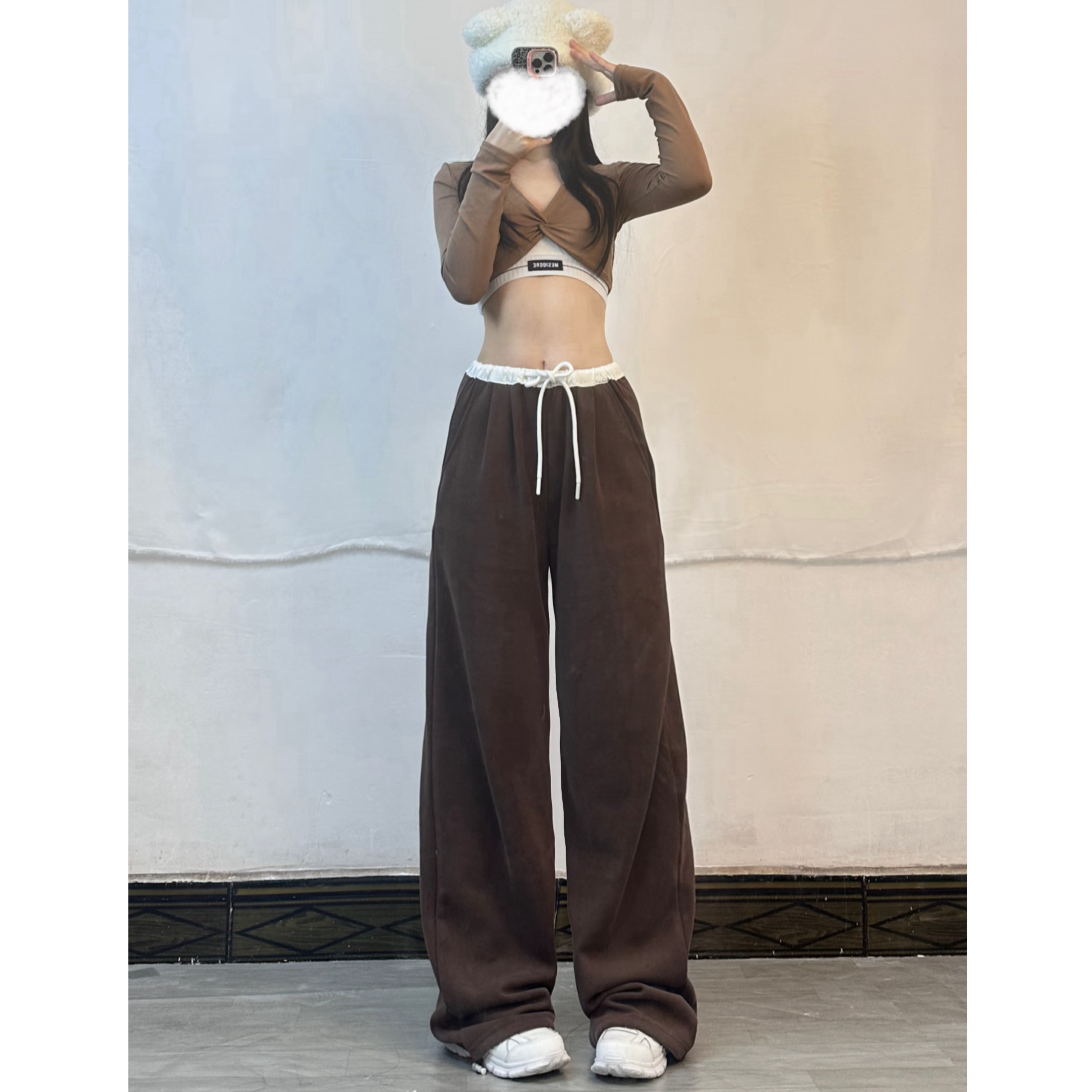 Cropped Brown Tie-Up Fitted Long Sleeve T-Shirt for Women - Jazz Dance Instagram Style, Sexy Y2K Fashion Top Cropped Brown Tie-Up Fitted Long Sleeve T-Shirt for Women - Jazz Dance Instagram Style, Sexy Y2K Fashion Top
