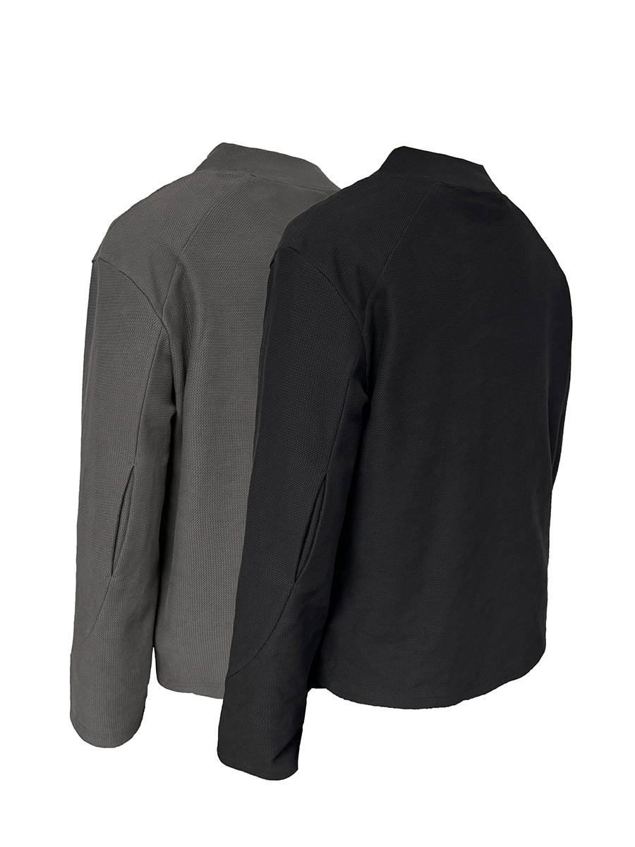 Cross-Collar Long Sleeve Top with Textured Fabric and Shoulder Armor, Short Wide Fit - Trendy Streetwear Style Cross-Collar Long Sleeve Top with Textured Fabric and Shoulder Armor, Short Wide Fit - Trendy Streetwear Style