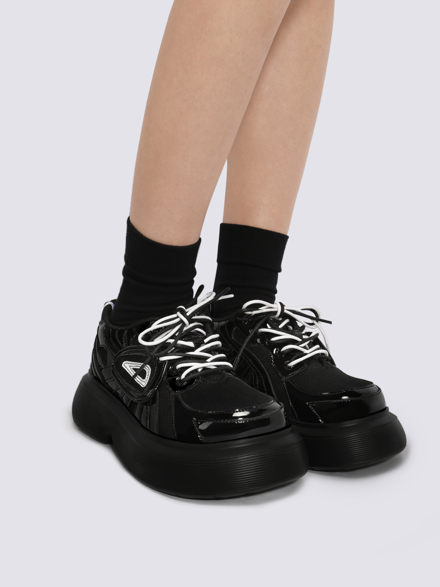 Cute Big Head Thick-Soled Shoes for Women - Slimming College Style Sports Flats - Spring/Summer 2025 Fashion Trends