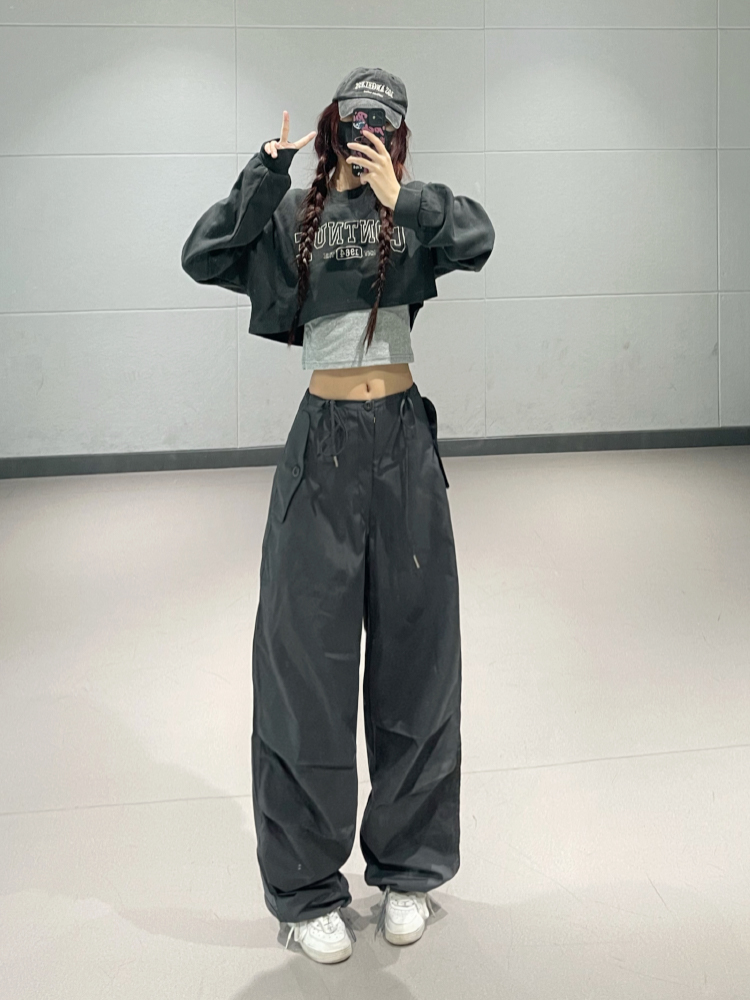Dark Gray Letter Print Jazz Dance Sweatshirt and Vest Set - Early Autumn Two-Piece Outfit for Y2K and Street Style Fashion Dark Gray Letter Print Jazz Dance Sweatshirt and Vest Set - Early Autumn Two-Piece Outfit for Y2K and Street Style Fashion