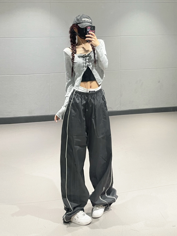 Dark Gray Quick-Dry Casual Pants for Women, Thin Elastic Waist, Loose Straight Leg, Perfect for Street Dance and Jazz Style Dark Gray Quick-Dry Casual Pants for Women, Thin Elastic Waist, Loose Straight Leg, Perfect for Street Dance and Jazz Style