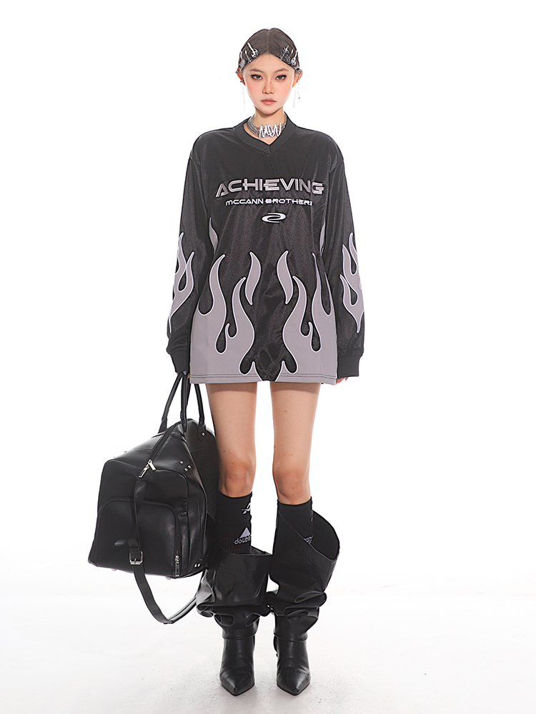 Deconstructed Liquid Gloss Color-Block Loose Long Sleeve T-Shirt - 2025 Early Spring Collection, Trendy 90s Y2K Style Top Deconstructed Liquid Gloss Color-Block Loose Long Sleeve T-Shirt - 2025 Early Spring Collection, Trendy 90s Y2K Style Top