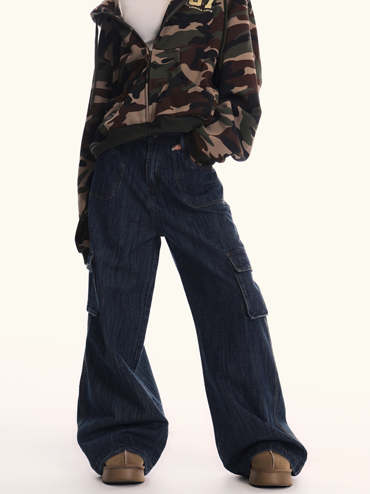 Deep Blue Denim Workwear Jeans for Men and Women - Loose Fit American Vintage Casual Straight Wide-Leg Pants Deep Blue Denim Workwear Jeans for Men and Women - Loose Fit American Vintage Casual Straight Wide-Leg Pants