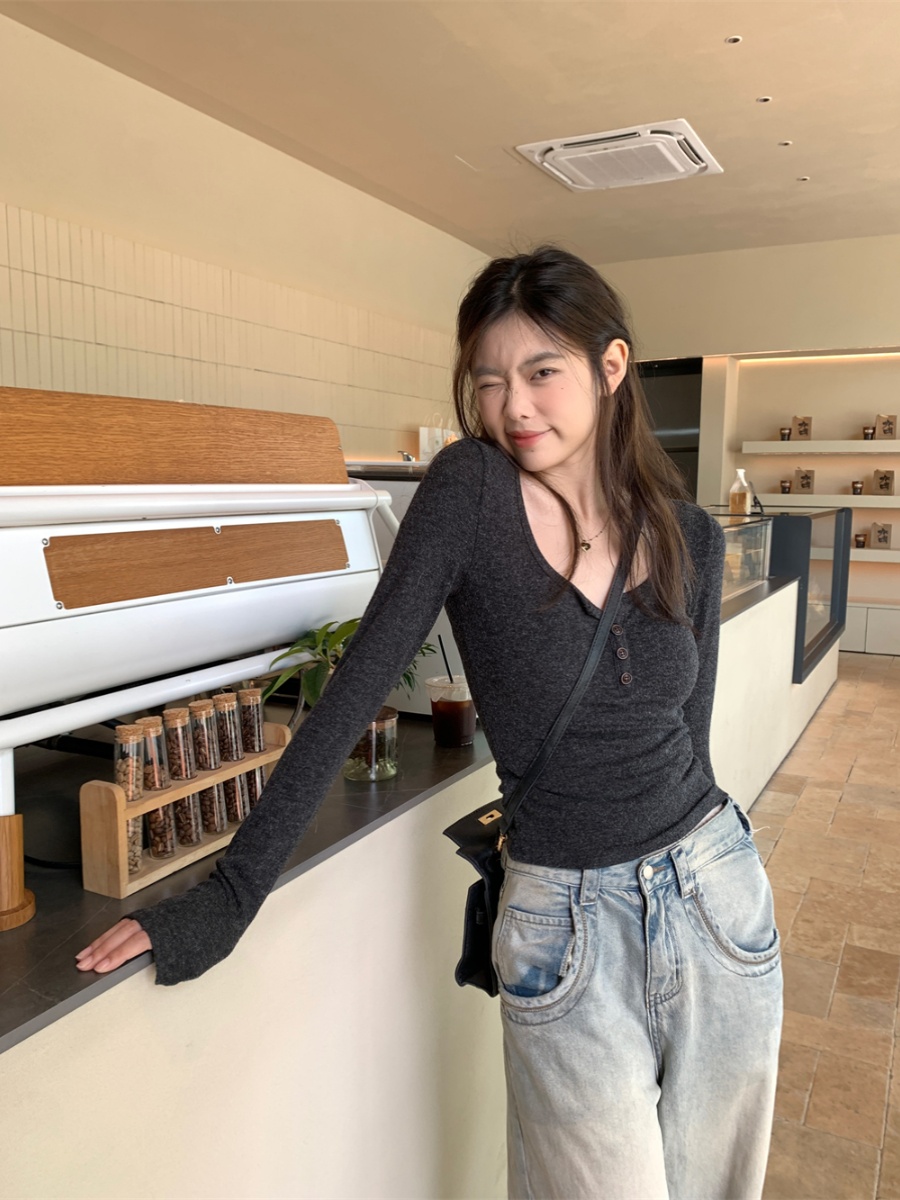 Deep Gray Square Neck T-Shirt for Women - K-Pop Inspired Jazz Dance Performance Top, Spicy Girl Style, Perfect for 90s & Y2K Fashion Deep Gray Square Neck T-Shirt for Women - K-Pop Inspired Jazz Dance Performance Top, Spicy Girl Style, Perfect for 90s & Y2K Fashion