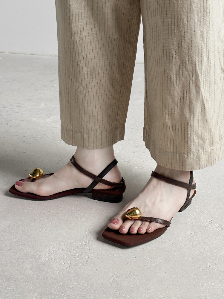 Delicate Straps French Minimalist Metal Buckle Flat Sandals for Women, Toe Post Square Toe Low Heel Summer Shoes 2025 Delicate Straps French Minimalist Metal Buckle Flat Sandals for Women, Toe Post Square Toe Low Heel Summer Shoes 2025