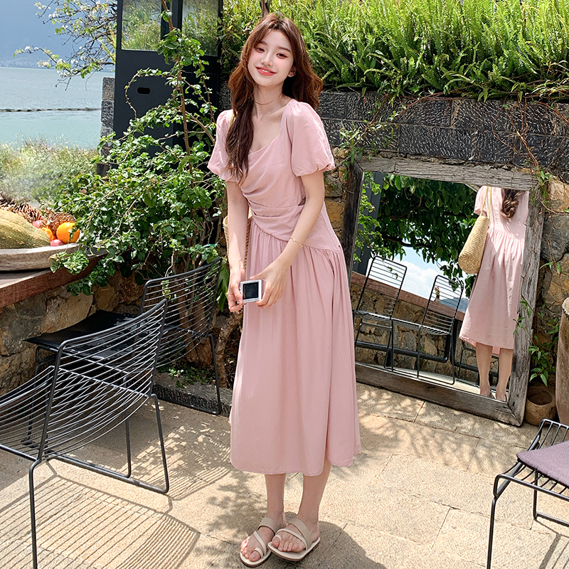 Dopamine Pink Bubble Sleeve Square Neck Dress for Women - Summer Waist-Cinching Irregular Long Vacation Dress, Y2K Style Dopamine Pink Bubble Sleeve Square Neck Dress for Women - Summer Waist-Cinching Irregular Long Vacation Dress, Y2K Style