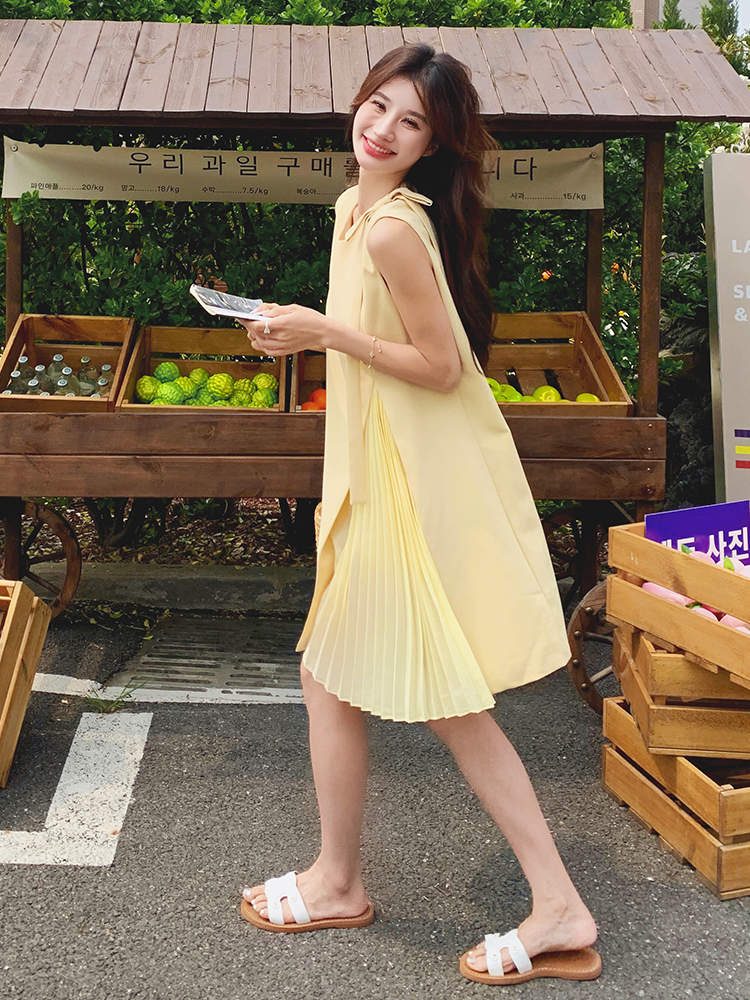 Dopamine Yellow Sleeveless Dress for Women - Trendy Summer Tank Dress, Youthful Style, High-End Fashion Dopamine Yellow Sleeveless Dress for Women - Trendy Summer Tank Dress, Youthful Style, High-End Fashion