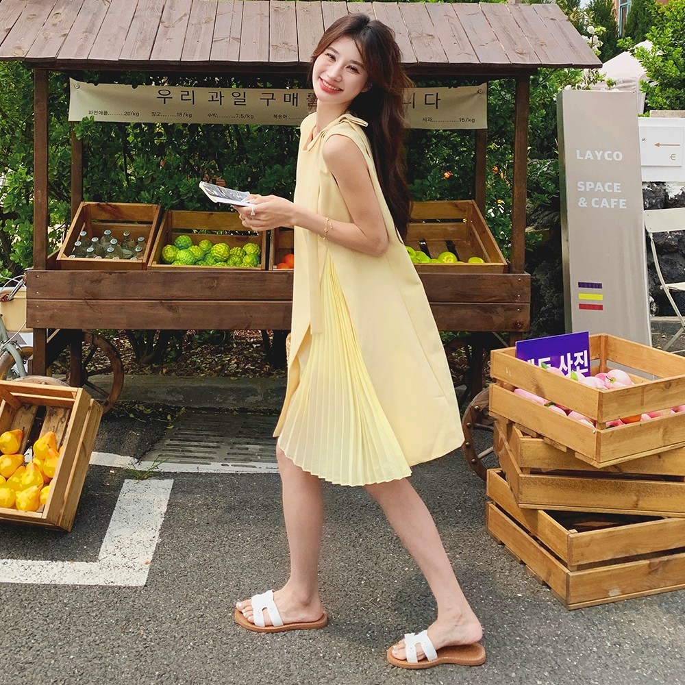 Dopamine Yellow Sleeveless Dress for Women - Trendy Summer Tank Dress, Youthful Style, High-End Fashion Dopamine Yellow Sleeveless Dress for Women - Trendy Summer Tank Dress, Youthful Style, High-End Fashion