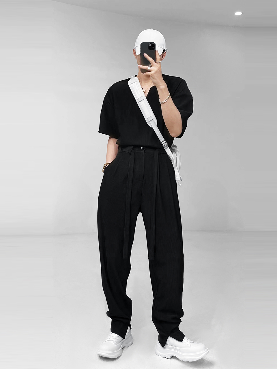 Dragon Dadao V-neck T-shirt and Short Sleeve Wide-leg Pants Set - Lightweight Casual Summer Outfit, Trendy 90s Style