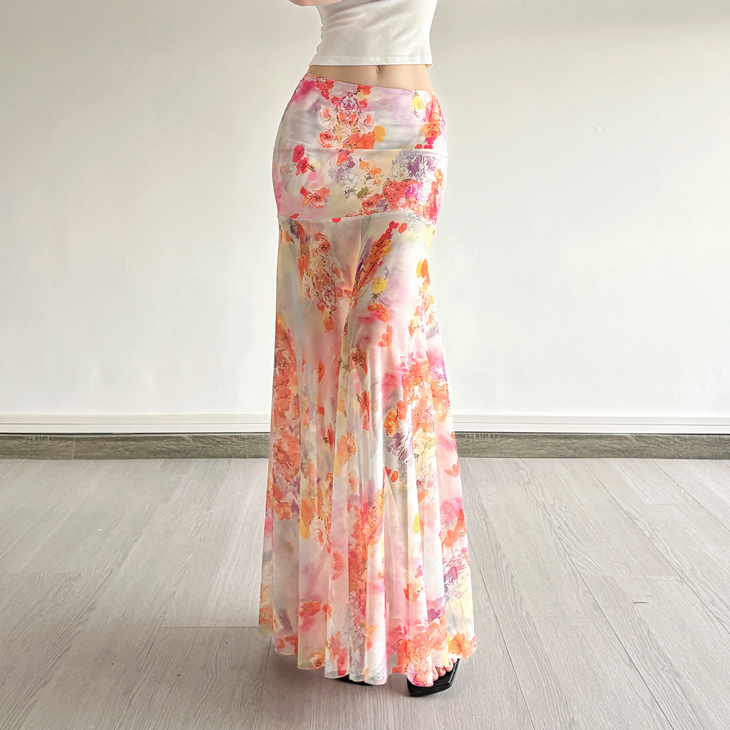 Eden Garden Romantic Oil Painting Style Half Skirt, Low Waist Flowing Long Skirt for Summer, Vibrant Dopamine Colors, Boho Chic Fashion