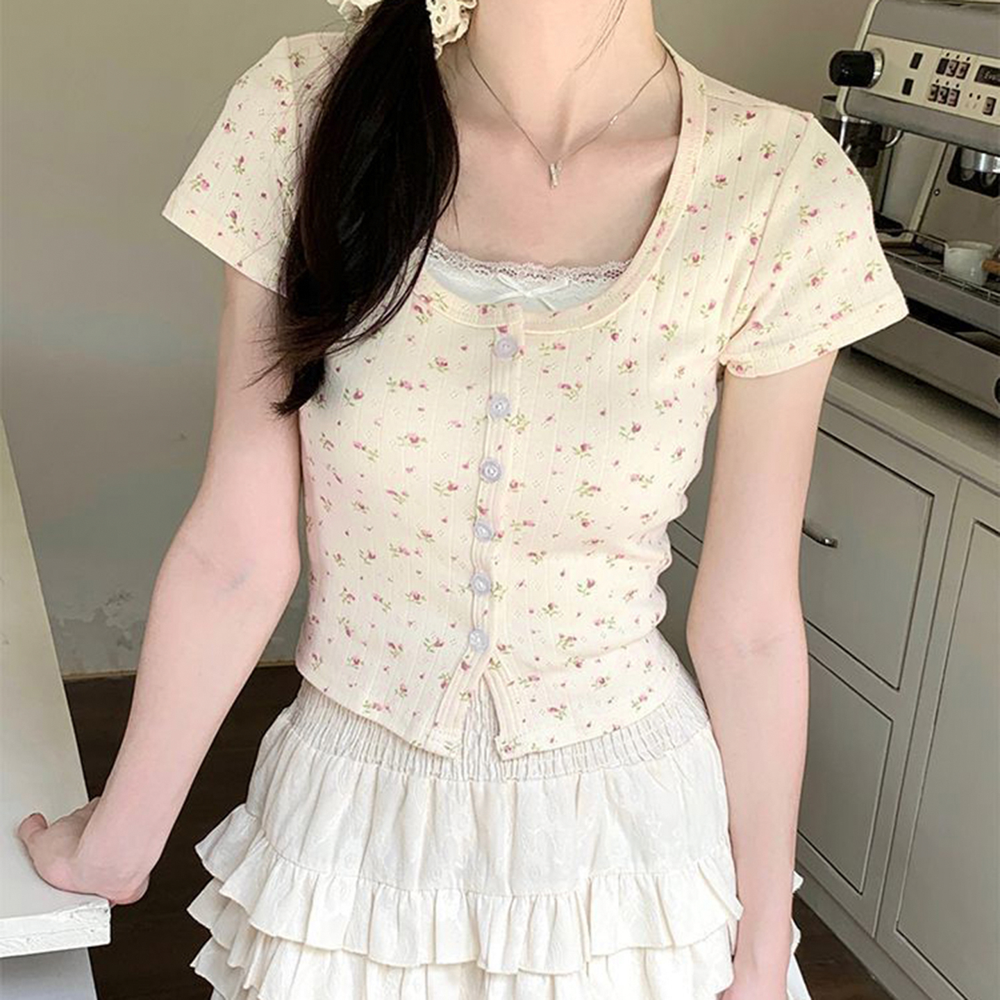 Elegant Floral Lace Splicing Short Sleeve T-Shirt - Sweet Girl Gentle Style Fake Two-Piece Top for 90s Y2K Fashion Elegant Floral Lace Splicing Short Sleeve T-Shirt - Sweet Girl Gentle Style Fake Two-Piece Top for 90s Y2K Fashion