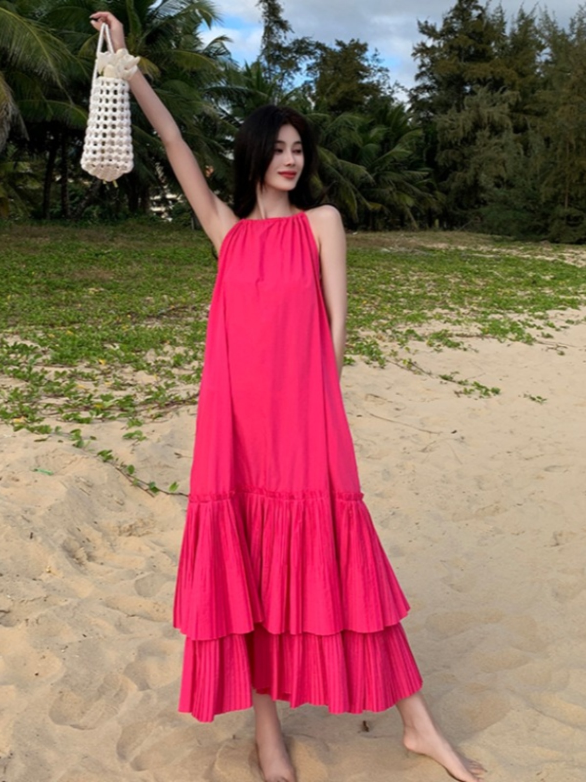 Elegant Fuchsia Spaghetti Strap Pleated Dress for Women - High-End Vacation Style Long Summer Dress for Photo Shoots Elegant Fuchsia Spaghetti Strap Pleated Dress for Women - High-End Vacation Style Long Summer Dress for Photo Shoots