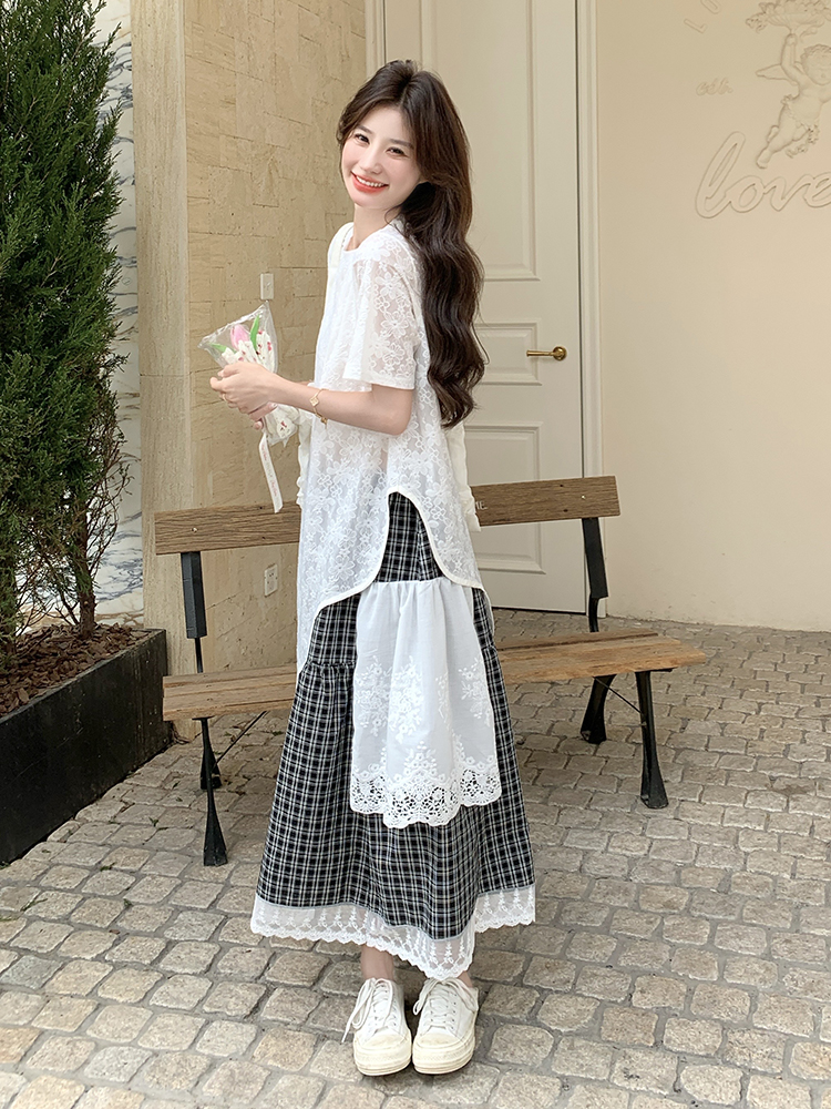 Elegant High-End Lace Short Sleeve Two-Piece Set with Long Skirt for Women - Trendy Summer Outfit, Stylish and Popular Fashion Choice Elegant High-End Lace Short Sleeve Two-Piece Set with Long Skirt for Women - Trendy Summer Outfit, Stylish and Popular Fashion Choice