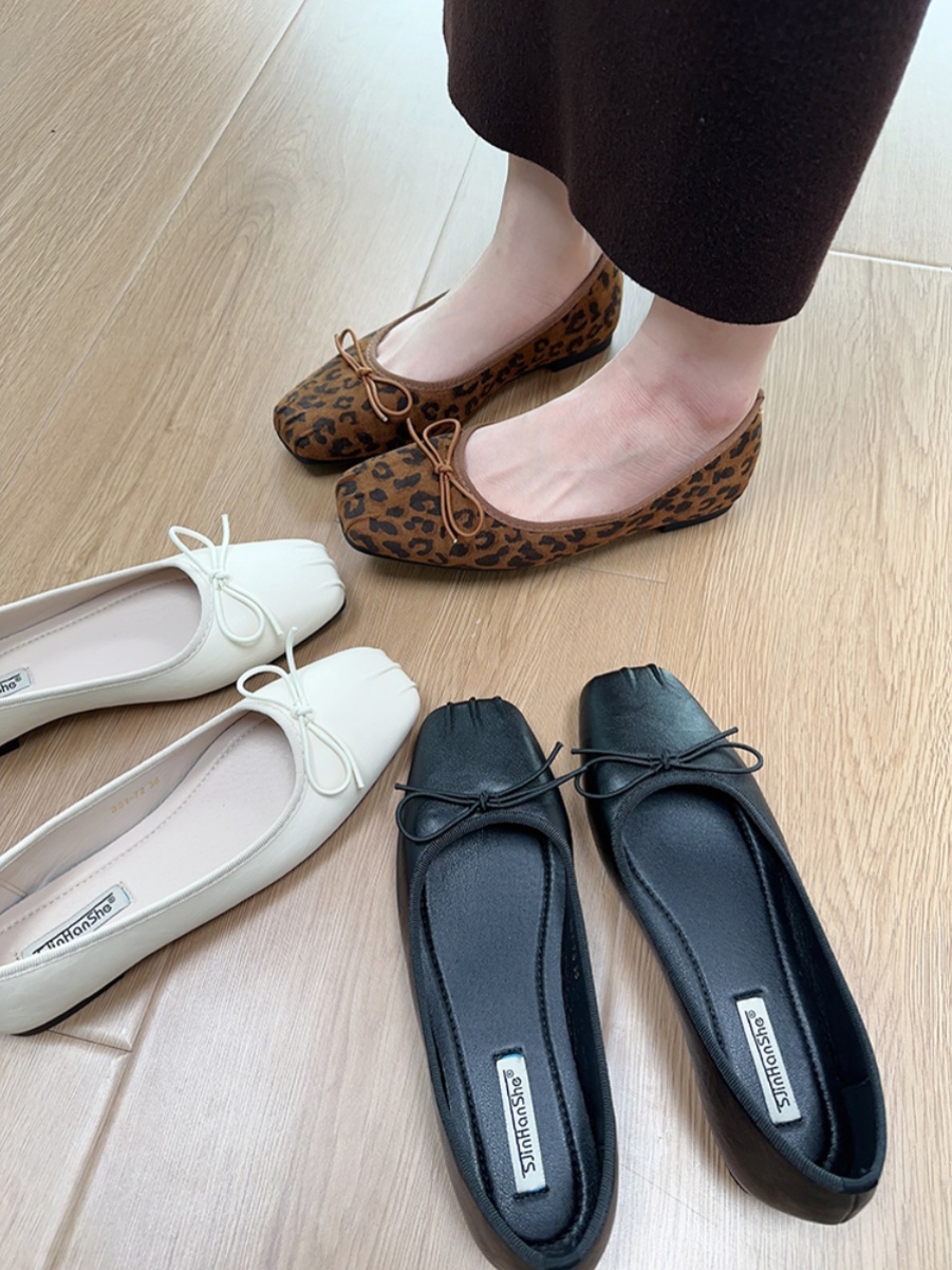 Elegant Leopard Print Mary Jane Shoes with Bow - Spring 2025 Women's Ballet Flats for Gentle Evening Breeze Style Elegant Leopard Print Mary Jane Shoes with Bow - Spring 2025 Women's Ballet Flats for Gentle Evening Breeze Style