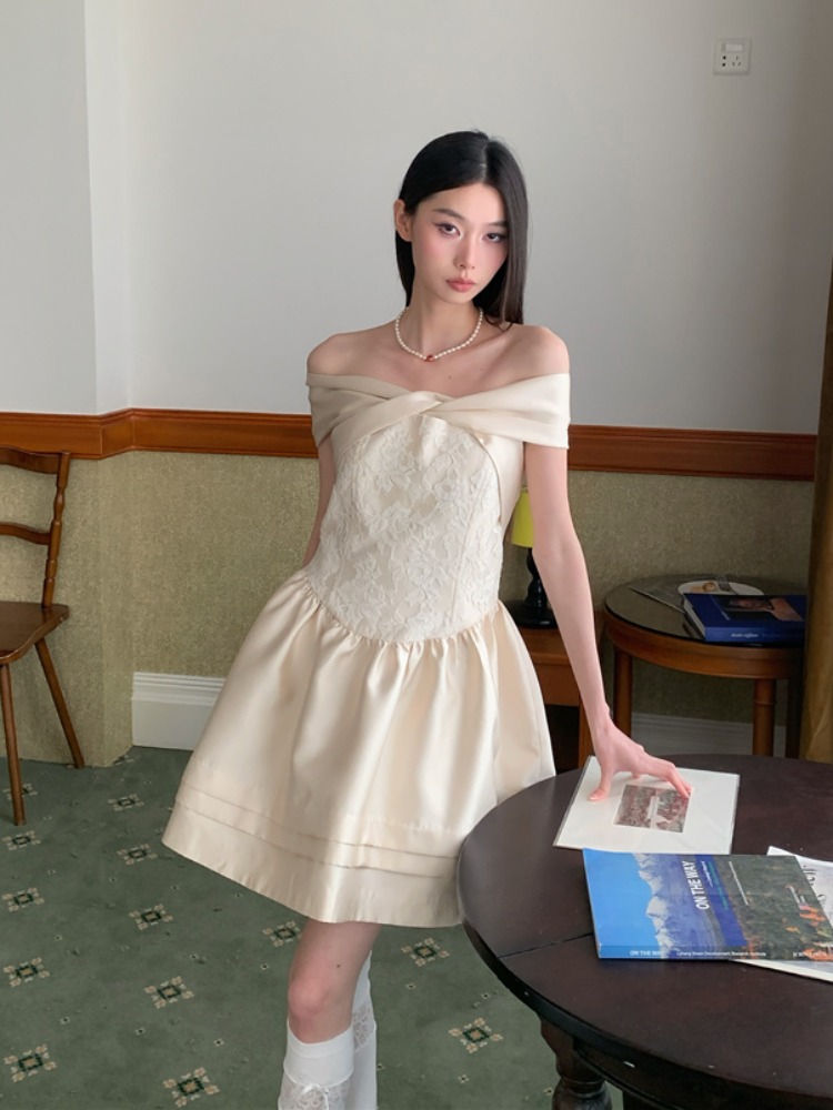 Elegant Off-Shoulder Lace Princess Dress - High-End Parisian Dream Birthday Gown for Women Elegant Off-Shoulder Lace Princess Dress - High-End Parisian Dream Birthday Gown for Women