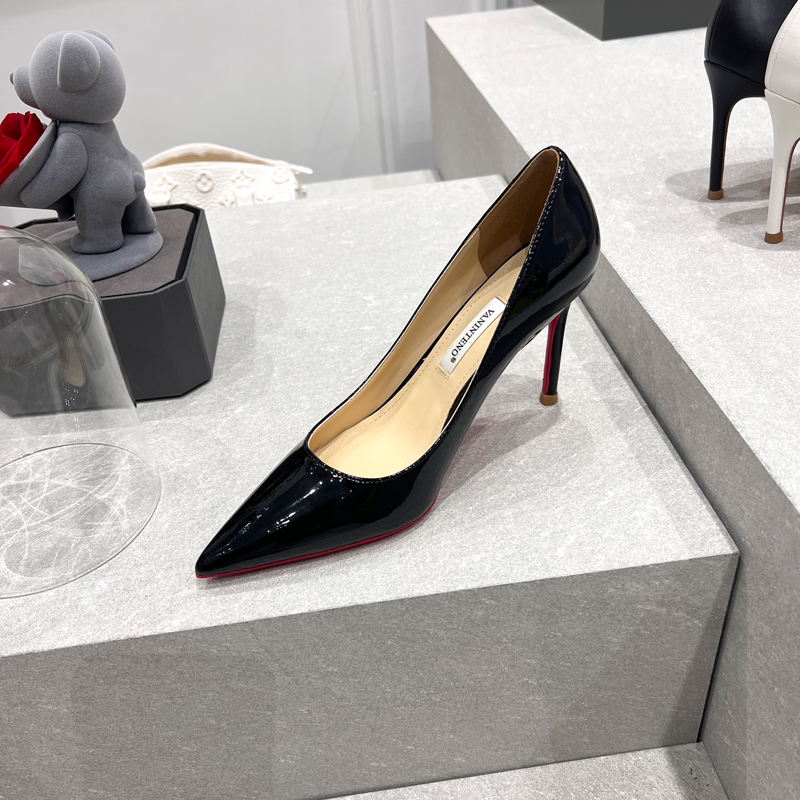 Elegant Pointed Toe Nude Patent Leather High Heels for Women - Comfortable Fairy Style Shoes for Spring and Autumn Banquets Elegant Pointed Toe Nude Patent Leather High Heels for Women - Comfortable Fairy Style Shoes for Spring and Autumn Banquets