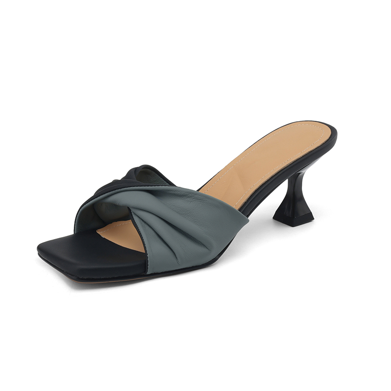 Elegant Soft Lambskin Pleated Evening Dress with Square-Toe Open-Toe Stiletto Sandals for Women - Summer Outdoor Fashion Elegant Soft Lambskin Pleated Evening Dress with Square-Toe Open-Toe Stiletto Sandals for Women - Summer Outdoor Fashion