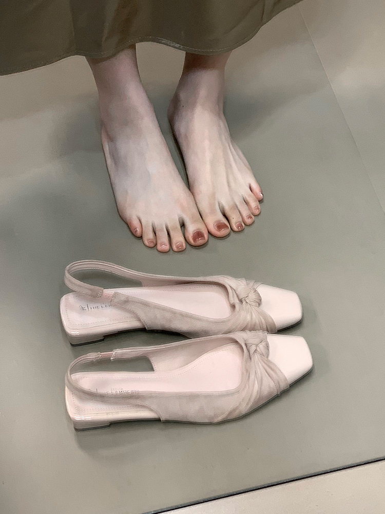 Elegant Suede Patchwork Open-Toe Sandals for Women - 2025 Square-Toe Design with Back Strap, Trendy Temperament Flats Elegant Suede Patchwork Open-Toe Sandals for Women - 2025 Square-Toe Design with Back Strap, Trendy Temperament Flats