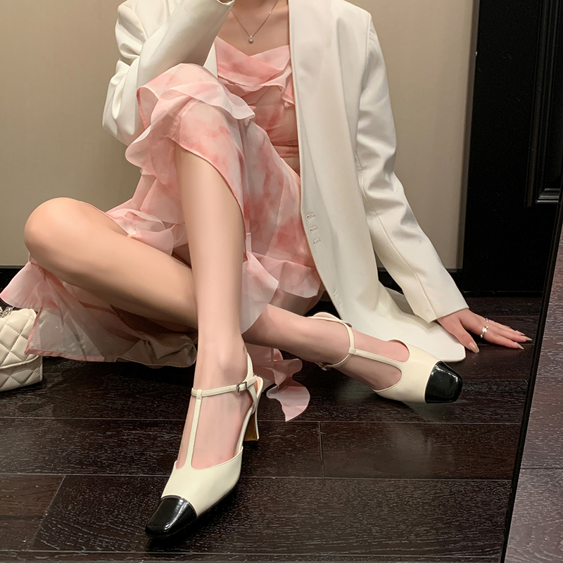 Elegant T-strap High Heel Sandals for Women, French Silver Mary Jane Style, Chic Wind Bag Design, Perfect for Young Ladies Elegant T-strap High Heel Sandals for Women, French Silver Mary Jane Style, Chic Wind Bag Design, Perfect for Young Ladies