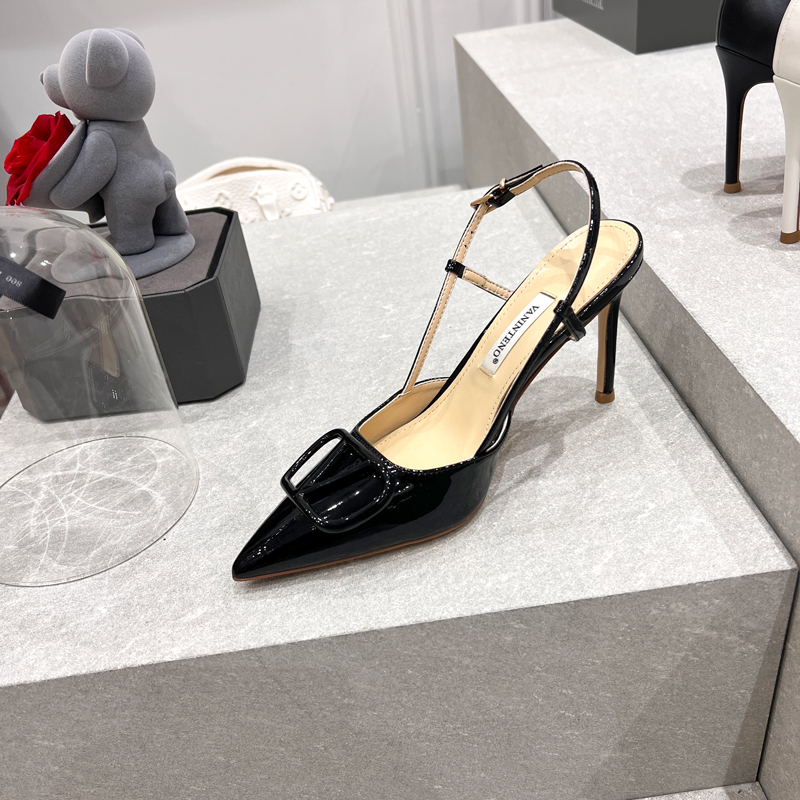 Elegant White Genuine Leather Buckle Toe Thin Heel Sandals for Women - Pointed Toe Design, Chic and Stylish Footwear Elegant White Genuine Leather Buckle Toe Thin Heel Sandals for Women - Pointed Toe Design, Chic and Stylish Footwear