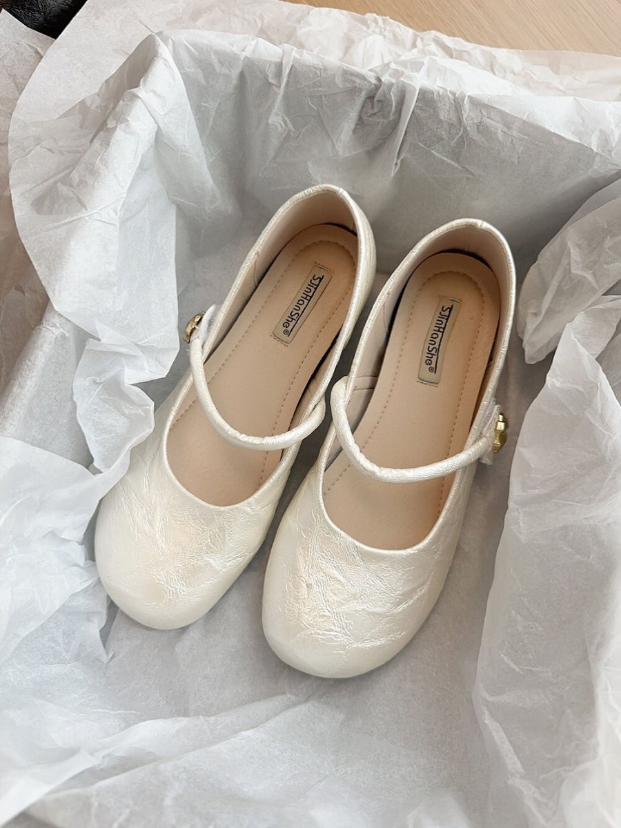 Elegant White Mary Jane Flats for Women - Spring 2025 Fairy Style Shallow Mouth Shoes, Perfect for Gentle Evenings