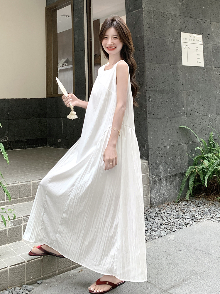 Elegant White Sleeveless Dress for Women - Summer 2025 Long Dress with Gentle Temperament, Exquisite Design for Effortless Style