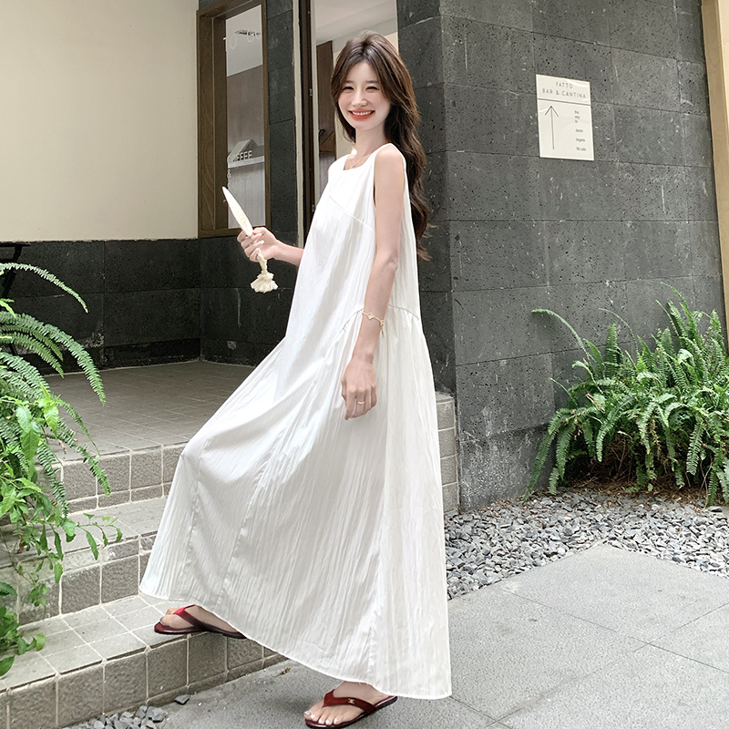 Elegant White Sleeveless Dress for Women - Summer 2025 Long Dress with Gentle Temperament, Exquisite Design for Effortless Style