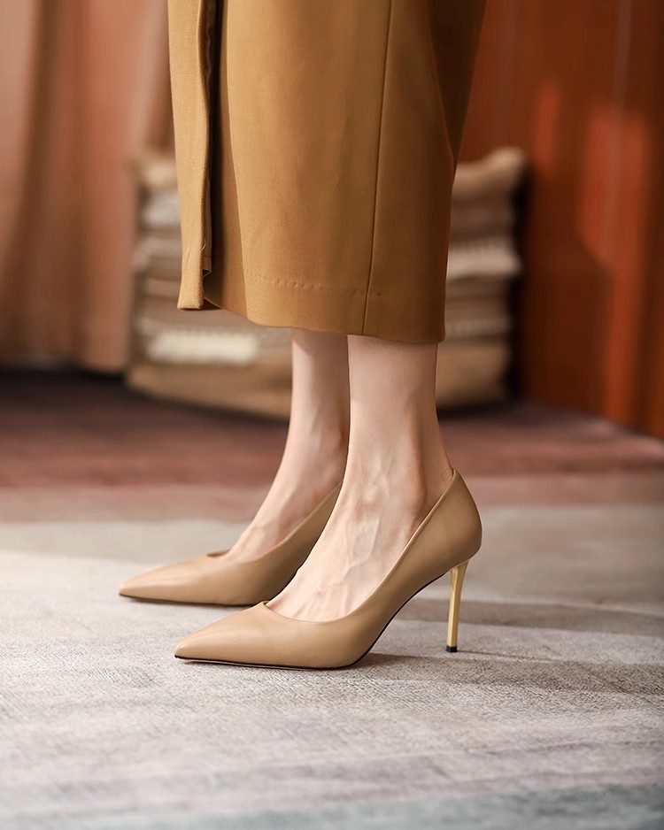 Elegant Women's Genuine Leather Pointed Toe High Heels - 8.5cm Thin Heel Soft Sole Sheepskin Flats for a Chic Look Elegant Women's Genuine Leather Pointed Toe High Heels - 8.5cm Thin Heel Soft Sole Sheepskin Flats for a Chic Look