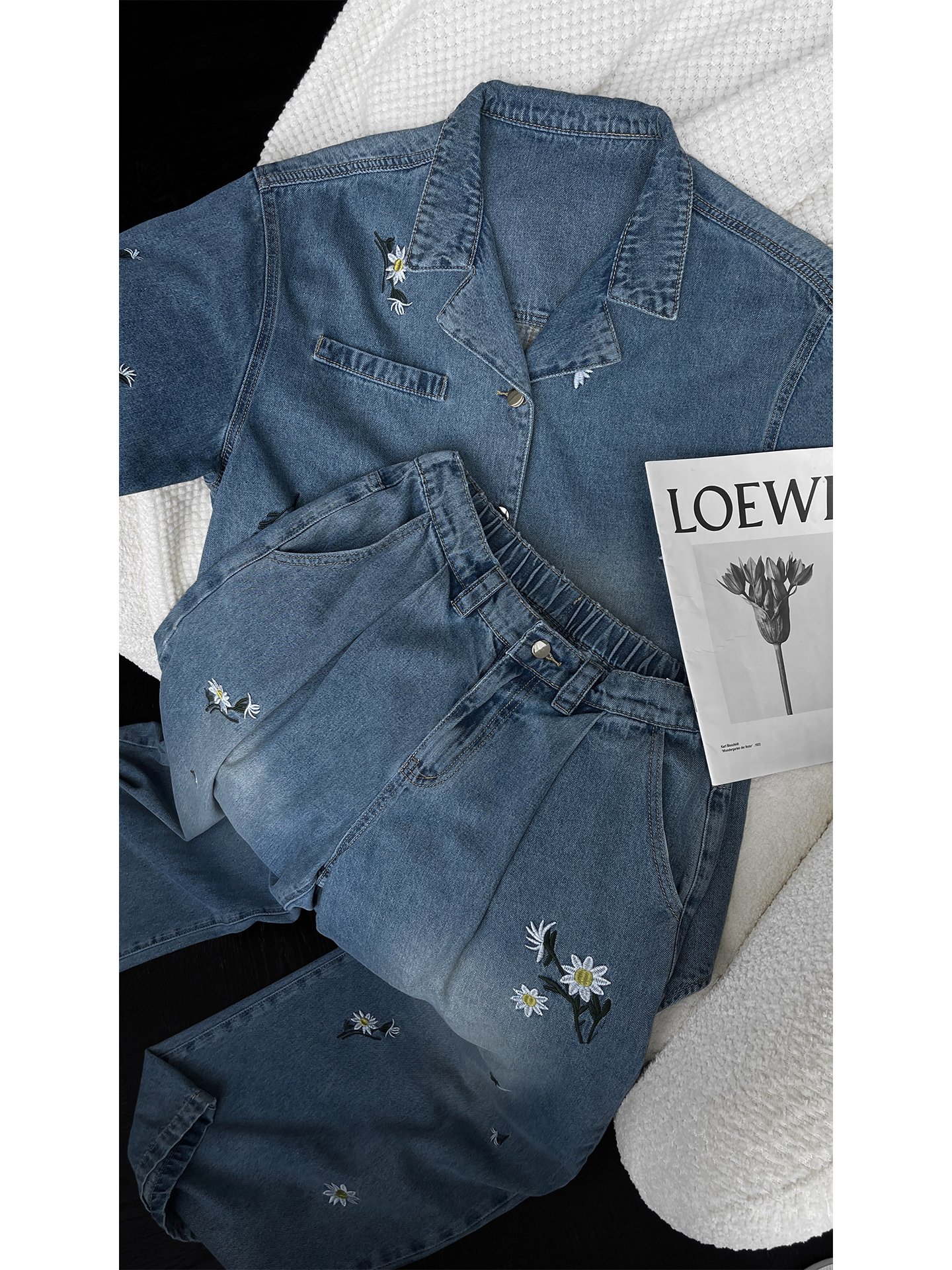 Embroidered Floral Design Short Sleeve Denim Shirt Set with Retro Casual Denim Pants for Men - Summer Fashion 90s Style