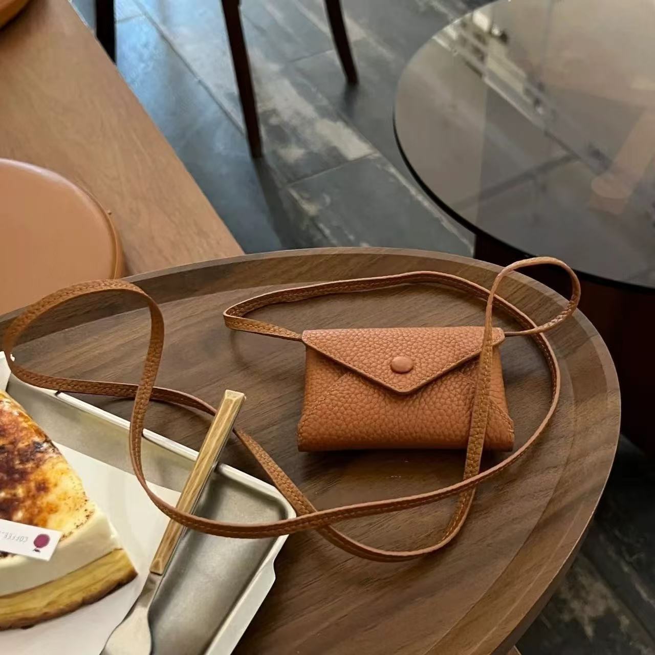 Exquisite 2025 Mini Square Bag - Fashionable Crossbody Waist Bag & High-End Envelope Card Holder for Trendy Style Exquisite 2025 Mini Square Bag - Fashionable Crossbody Waist Bag & High-End Envelope Card Holder for Trendy Style