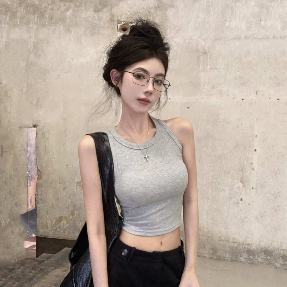 Fitted K-Pop Dance Top for Women - Hot Girl Jazz Performance Outfit for Music Festivals, Trendy and Stylish Dance Attire