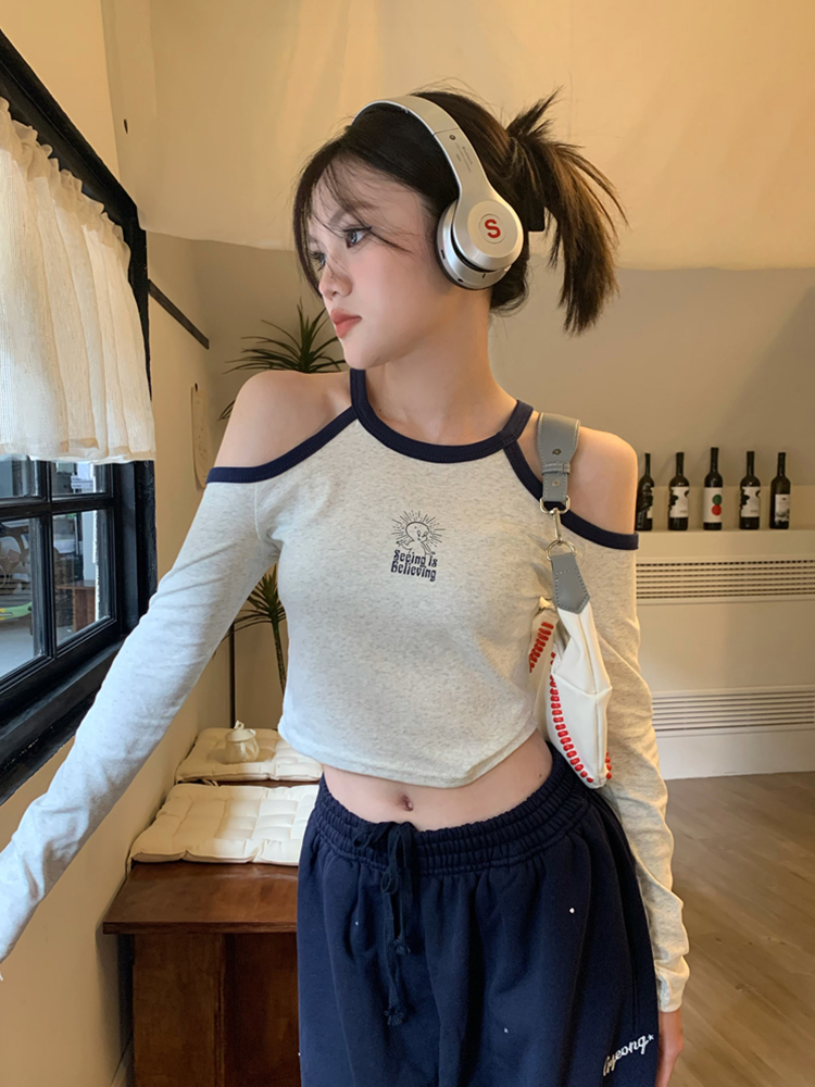 Fitted Long-Sleeve Y2K Top for Women, Slimming Design Ideal for Jazz Dancing & K-Pop Outfits, Trendy and Stylish