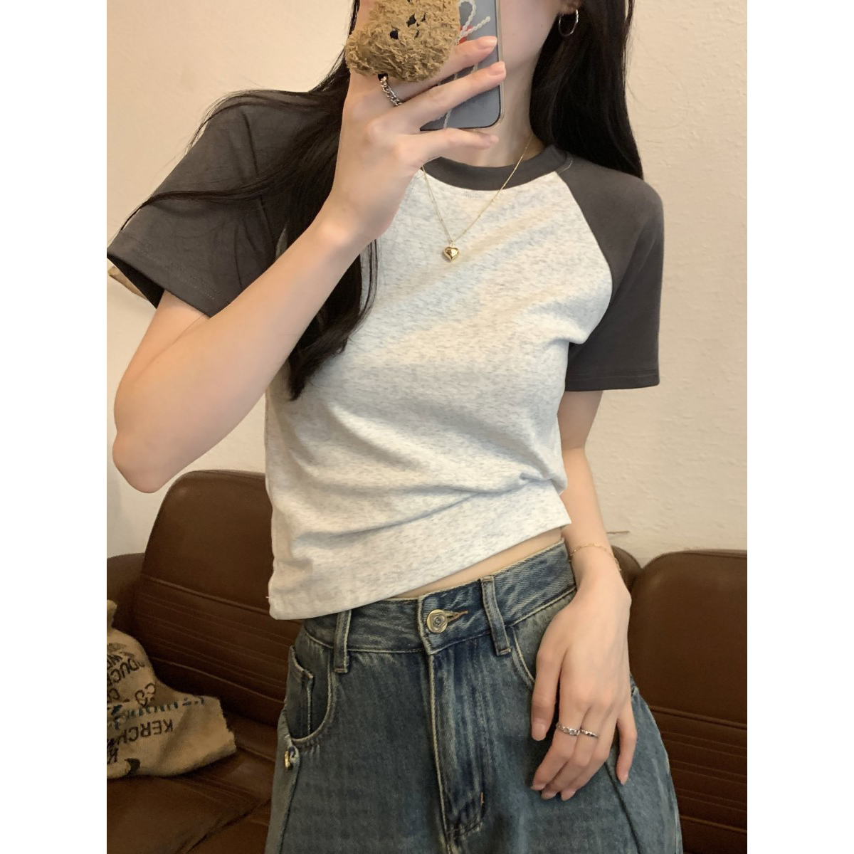 Fitted Short Sleeve T-shirt for Jazz Dance, K-pop Style, Sweet and Spicy Design, European and American Trendy Fashion Fitted Short Sleeve T-shirt for Jazz Dance, K-pop Style, Sweet and Spicy Design, European and American Trendy Fashion