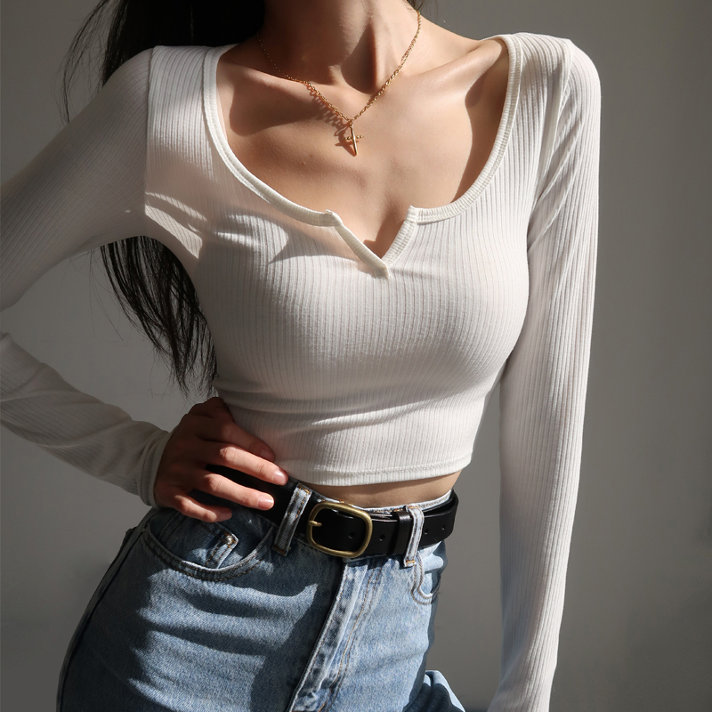 Fitted V-Neck Ribbed Long Sleeve T-Shirt for Women - Stretchy Slim Fit, Chest-Enhancing, High-Waisted Style, European and American Fashion Fitted V-Neck Ribbed Long Sleeve T-Shirt for Women - Stretchy Slim Fit, Chest-Enhancing, High-Waisted Style, European and American Fashion