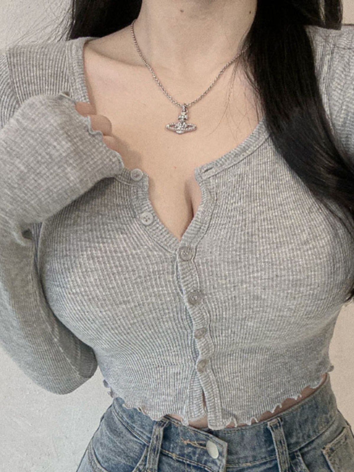 Fitted White Long Sleeve Knit T-Shirt Cardigan for Women - Sexy Korean Style Thin Sweater Fitted White Long Sleeve Knit T-Shirt Cardigan for Women - Sexy Korean Style Thin Sweater